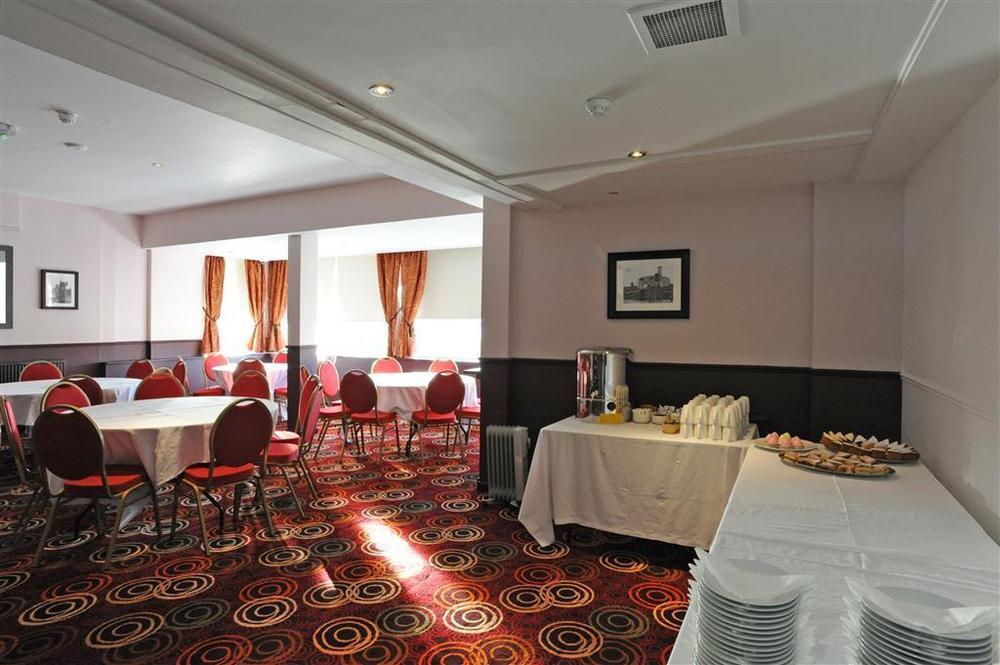 Hotel The Titan Clydebank Facilidades foto